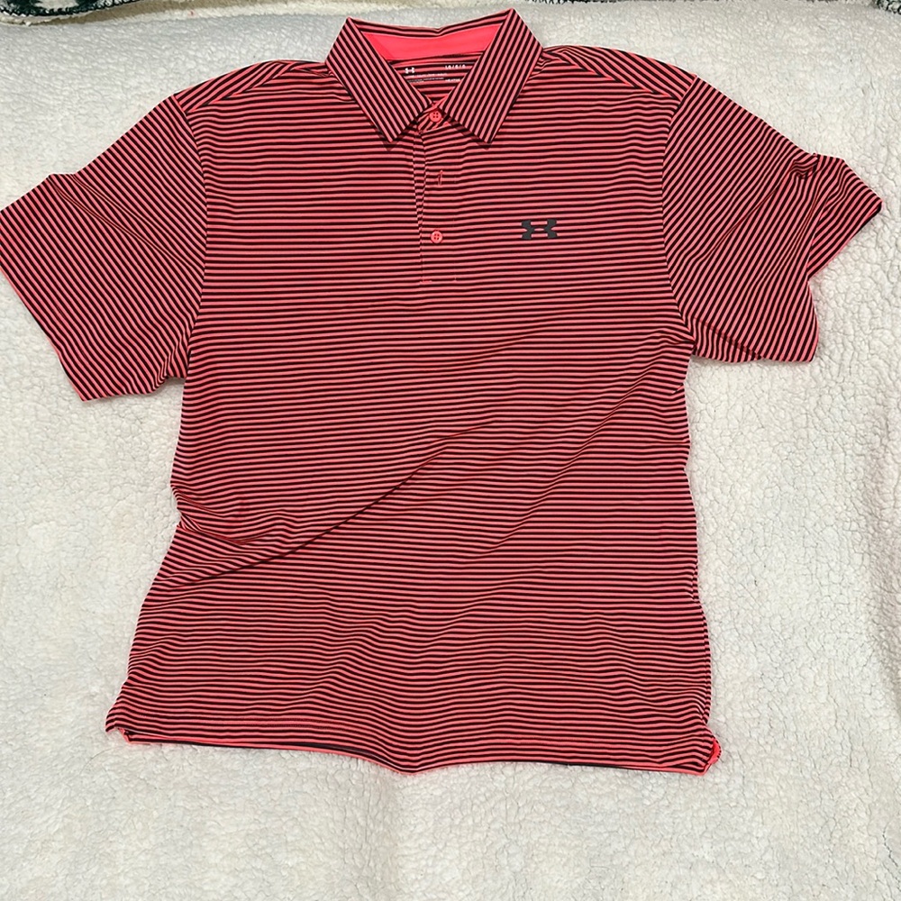 Very nice Under Armour polyester golf shirt that was worn a handful of times